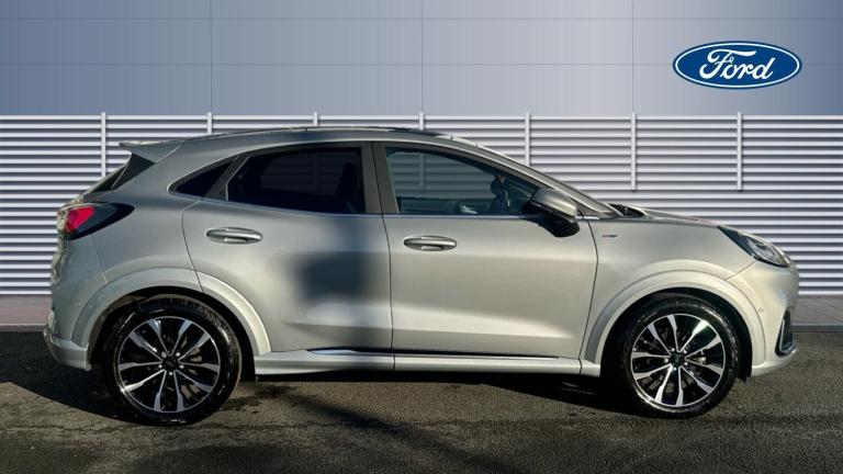 2023 Ford Puma 1.0 EcoBoost Hybrid mHEV ST-Line Vignale 5dr Petrol Hatchback Hatchback Petrol Manual