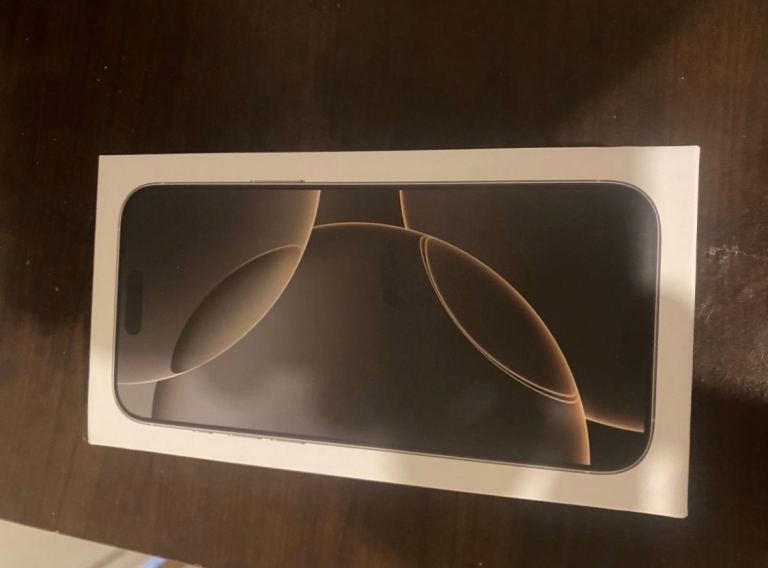 iPhone 16 Pro Max 1TB *negotiable price*