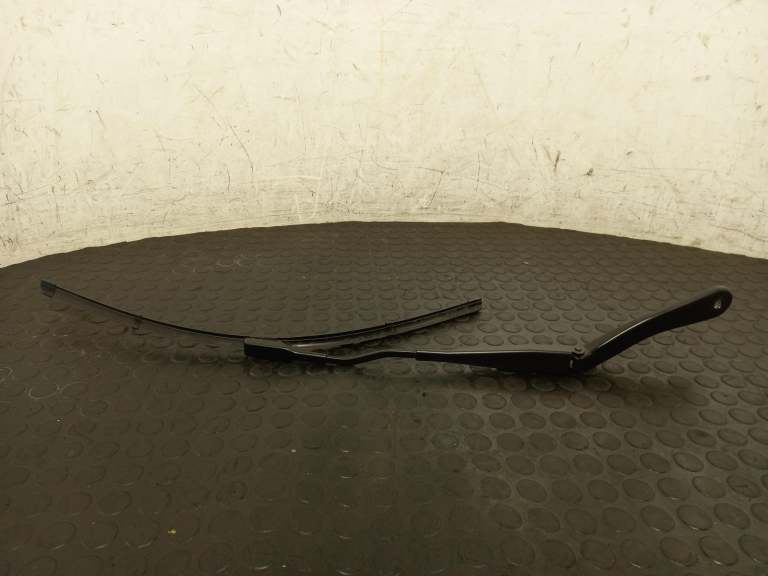 Mini Countryman Wiper Arm 2017-2024 5 Door Hatchback 61617380754