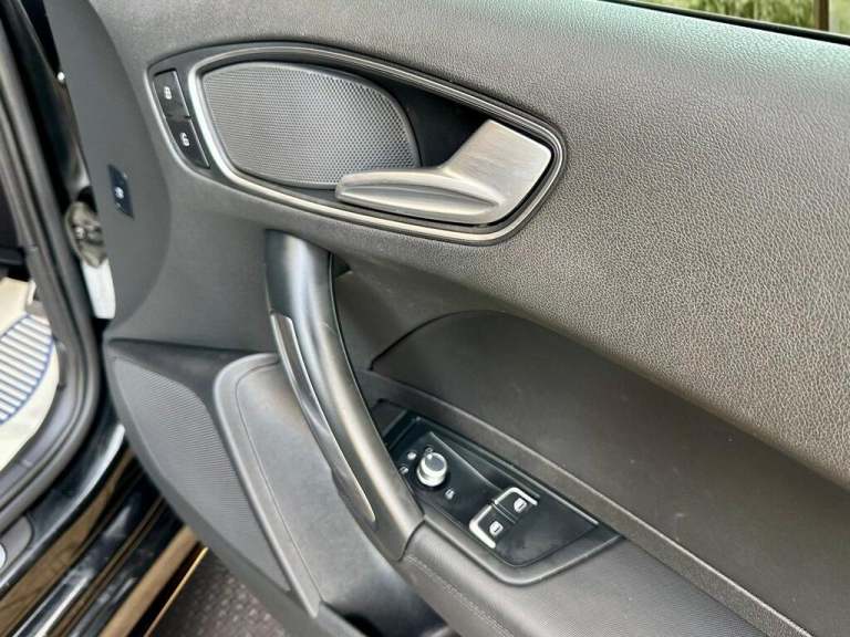 2015 Audi S1 2.0 TFSI quattro Euro 6 (s/s) 3dr HATCHBACK Petrol Manual