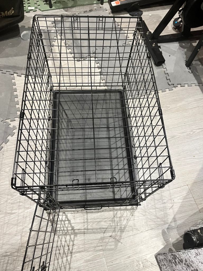 Dog crate 