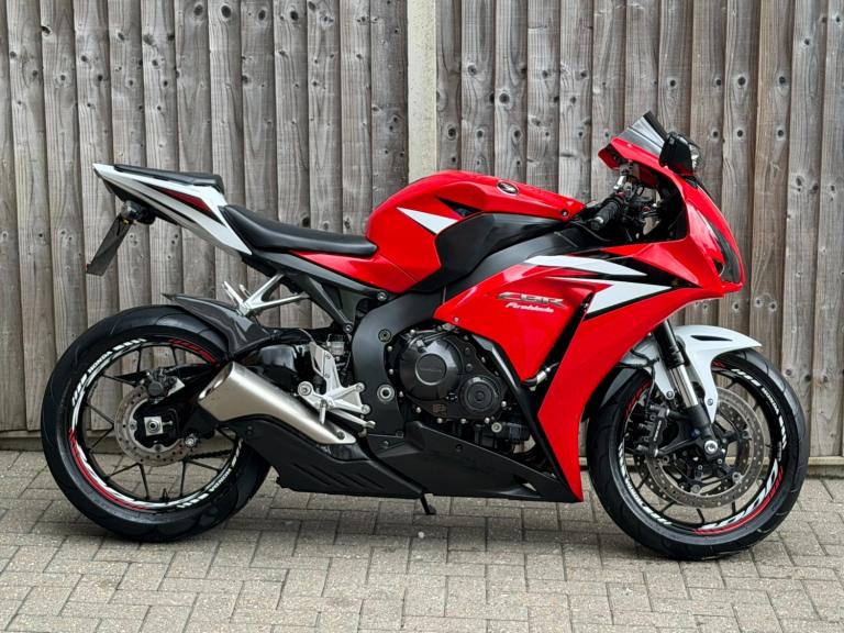 HONDA CBR 1000 RR FIREBLADE 2013 (13) 20TH ANNIVERSARY EDITION SUPER SPORT