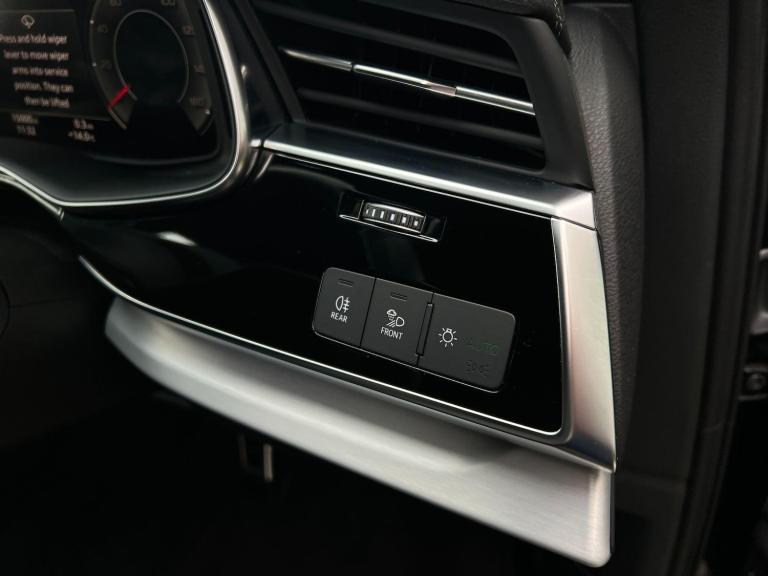 2024 Audi Q7 3.0 TFSI V6 55 Black Edition SUV 5dr Petrol Tiptronic quattro Euro 6 (s/s)  ESTATE P...