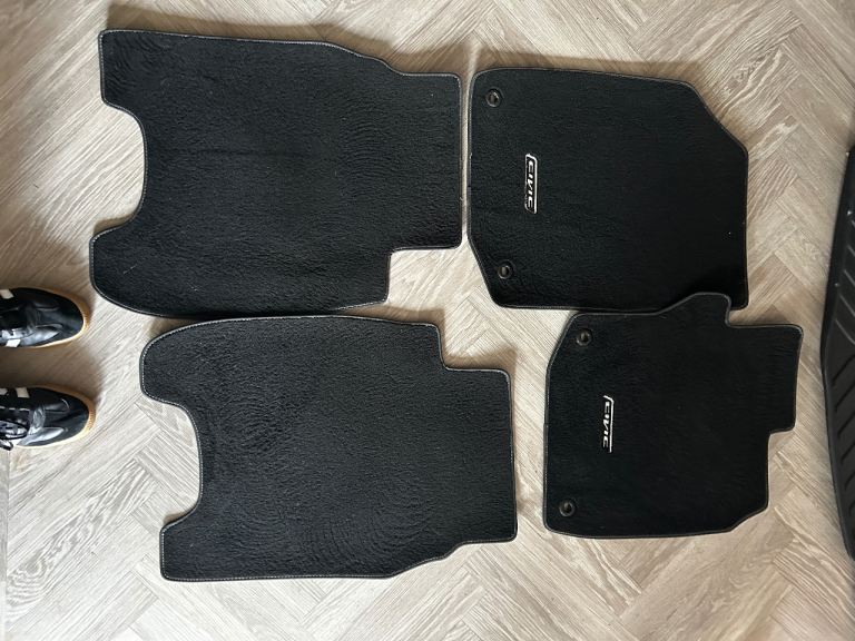 Honda civic car mats and boot tray