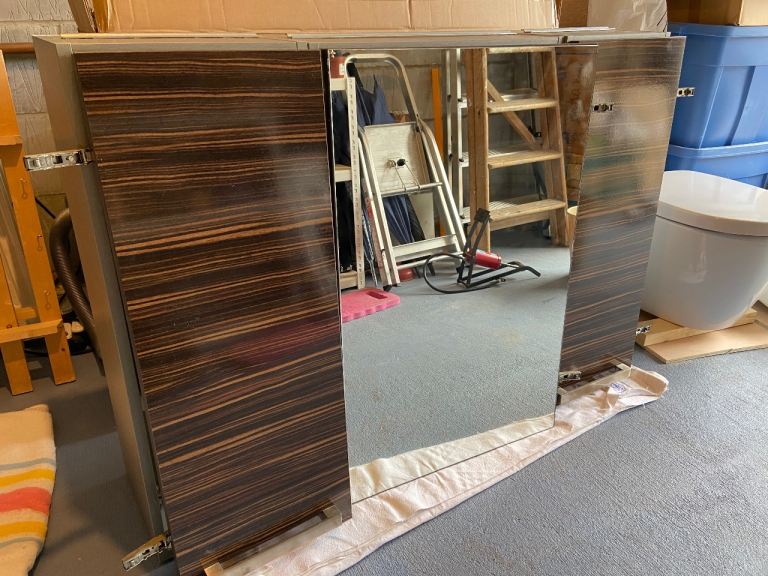 Wall cabinets