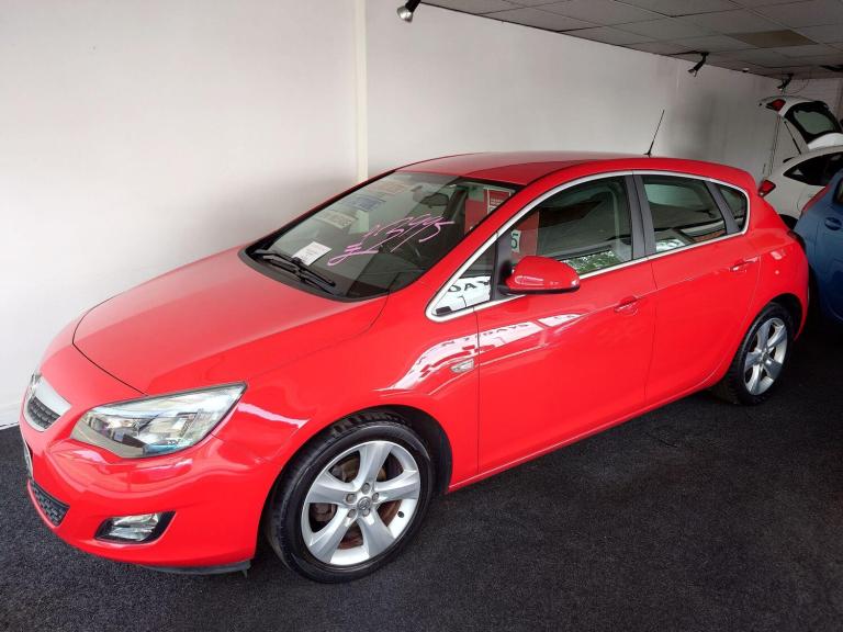 2011 Vauxhall Astra 1.6 16v SRi Euro 5 5dr HATCHBACK Petrol Manual