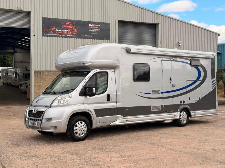 2013 Peugeot BOXER 440 HDI MOTO TREK EVOTECH PERFORMANCE 4/5 BERTH RACE TRUCK
