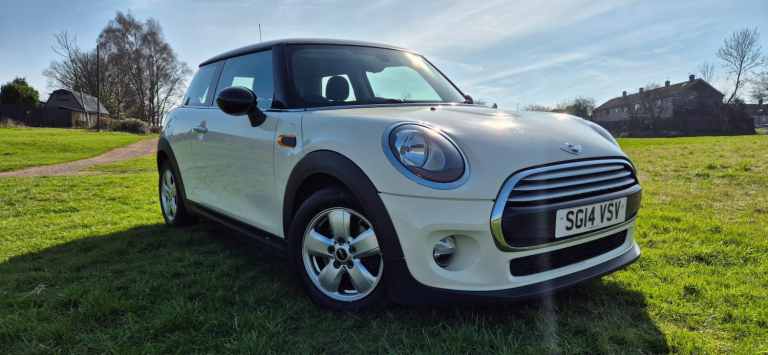 2014 MINI Hatch 1.5 Cooper 3dr HATCHBACK Petrol Manual