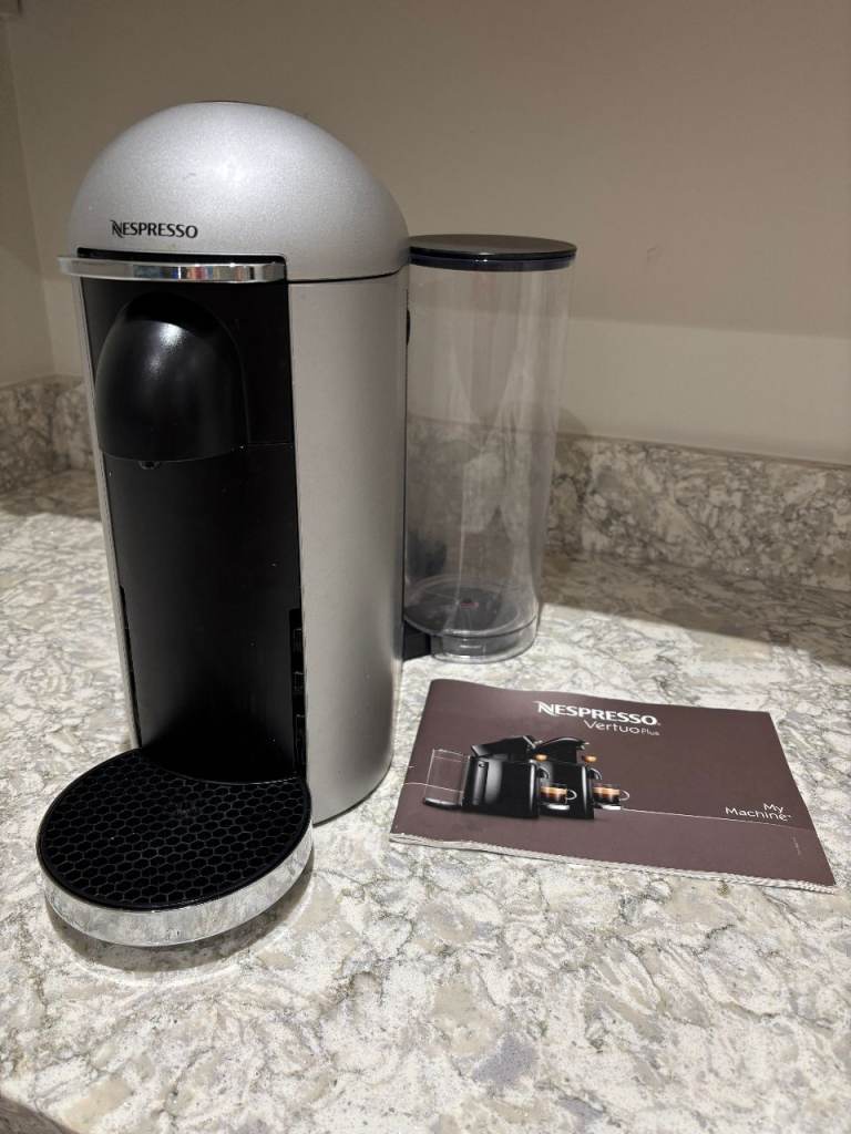 Nespresso Vertuo Plus coffee machine GCB2 silver and black with manual VGC