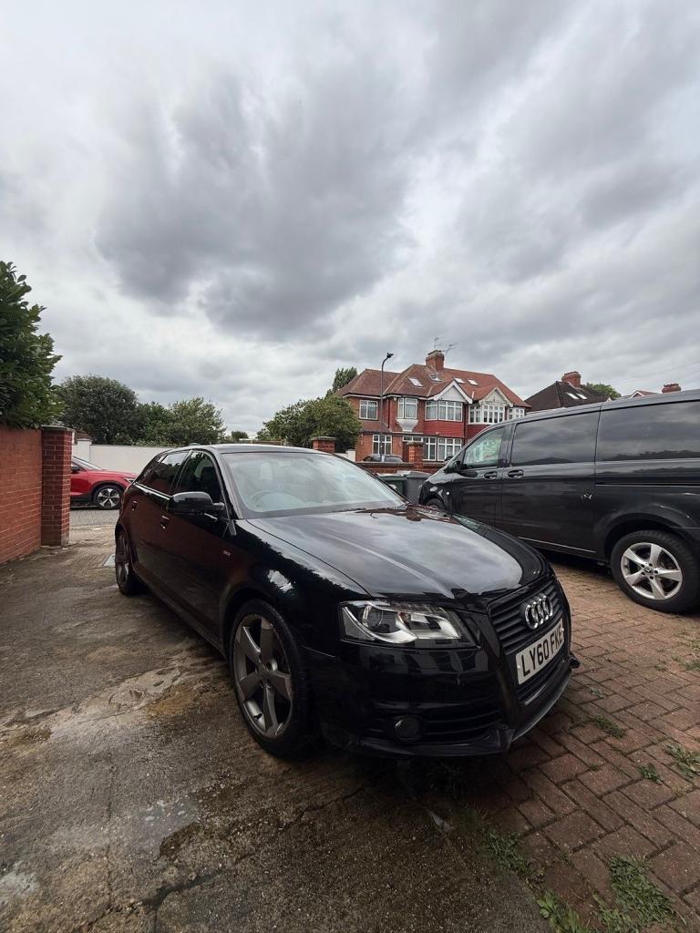 Audi, A3, Hatchback, 2011, Semi-Auto, 1798 (cc), 5 doors
