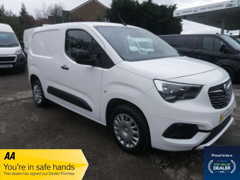 VAUXHALL COMBO 1.6 Turbo D 2300 Sportive 2019