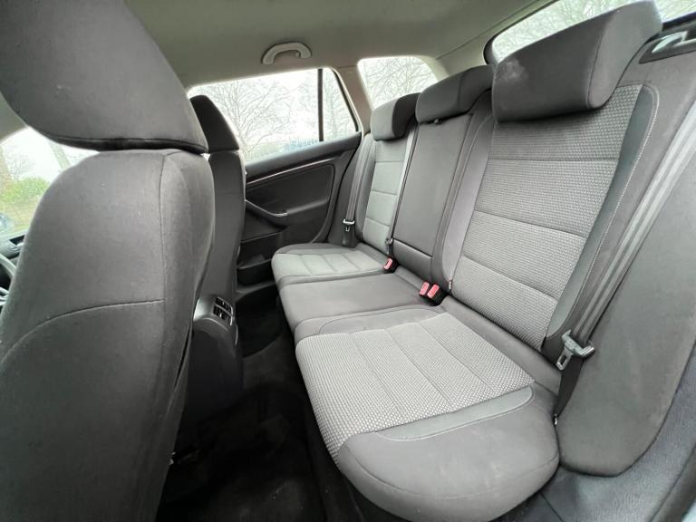 2010 Volkswagen Golf 1.6 TDI 105 SE 5dr DSG ESTATE Diesel Automatic