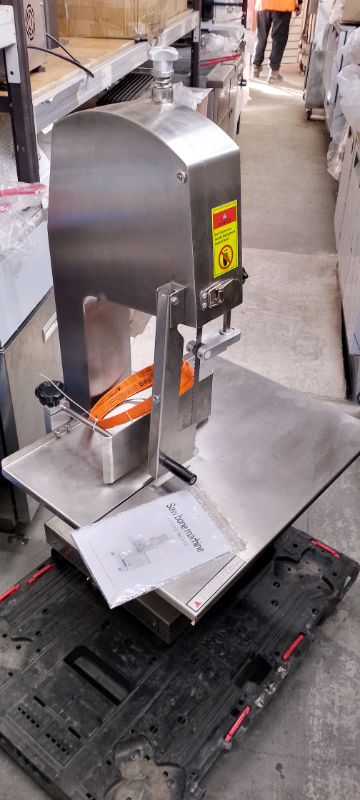 Large butchers bone saw machine new