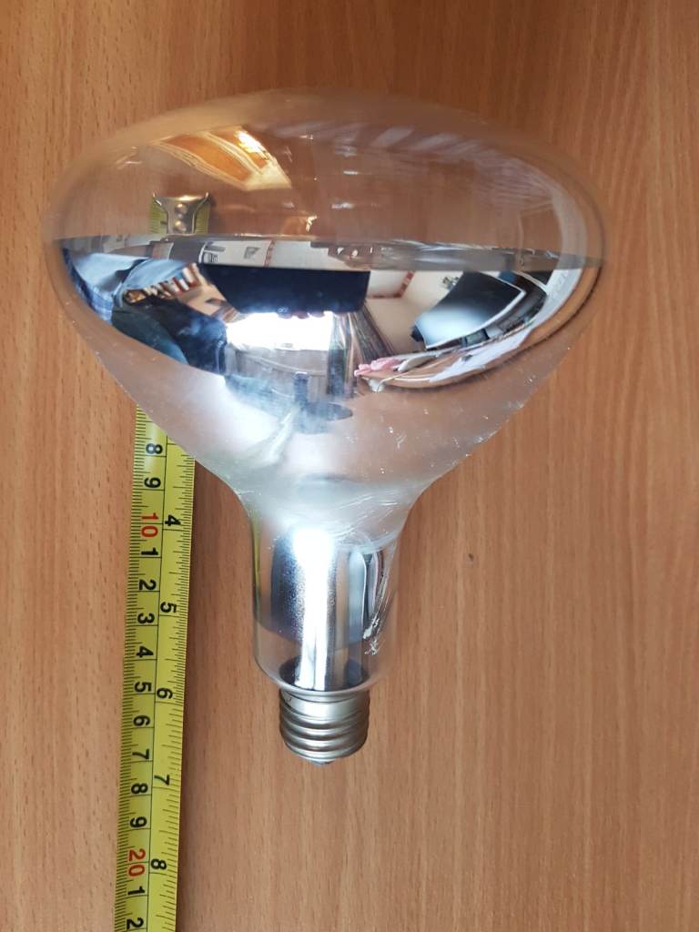 THORN REFLECTOR CLEAR FRONT HARD GLASS INFRARED HEATING BULB
