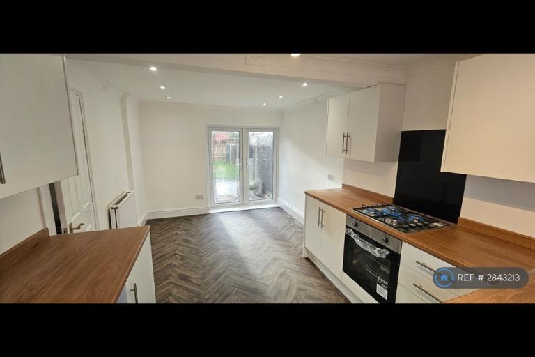 3 bedroom house in Charnock, Skelmersdale, WN8 (3 bed) (#2843213)