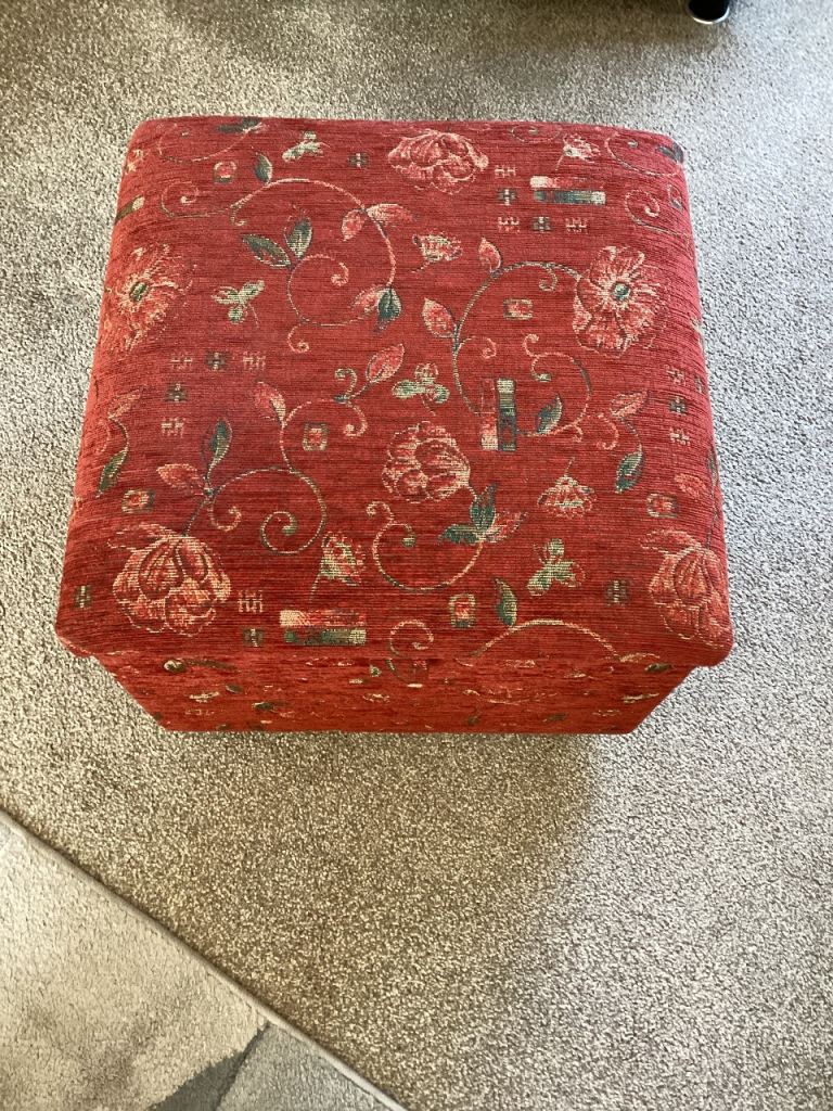 Footstool/storage