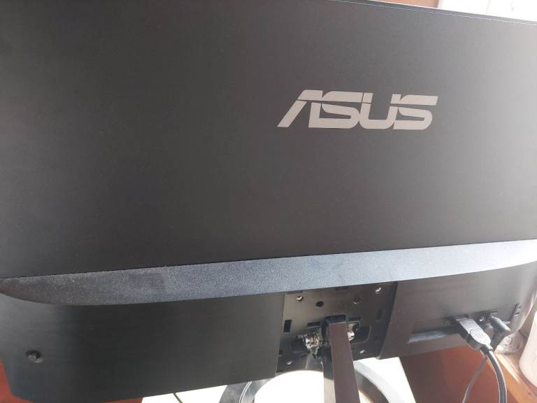 ASUS VZ24EHF 24” Full HD IPS Monitor - Black | Like New Condition
