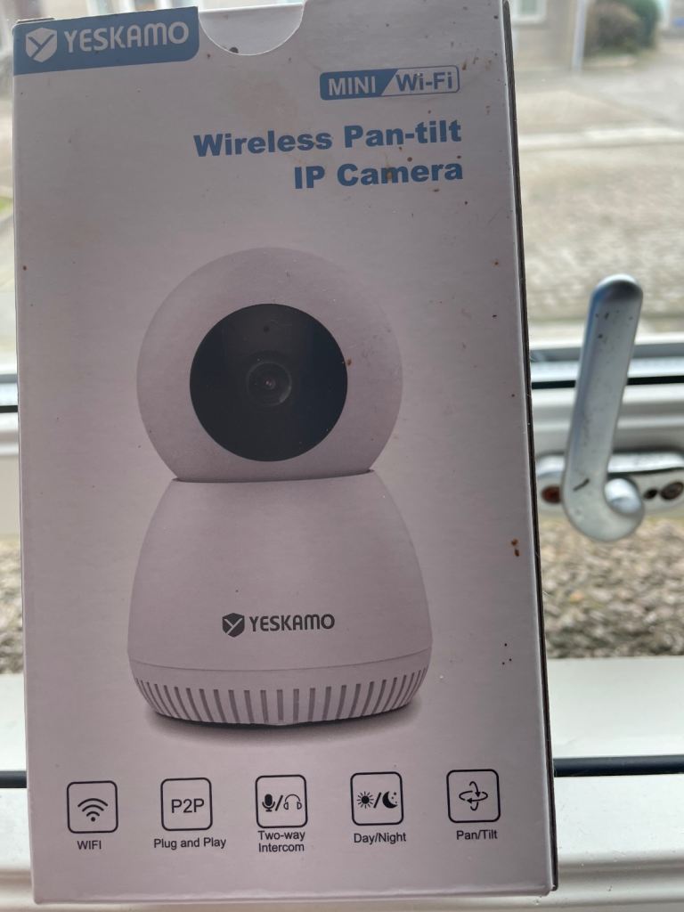 Brand new unboxed Eskimo style wireless security camera 