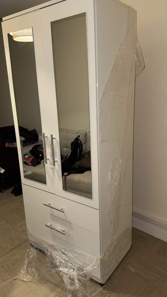 White Wardrobe with Mirrored Doors and Drawers – As Good As New