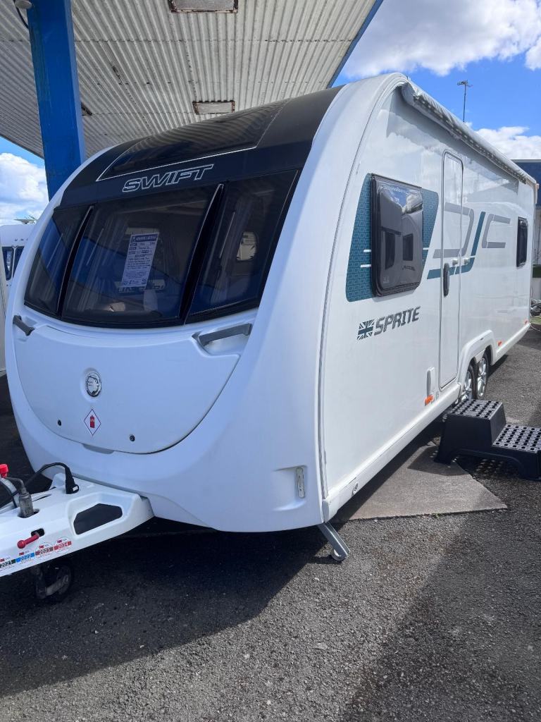 Sprite Quattro EB, Yr.2018, Rear Island Bed, mover, extras