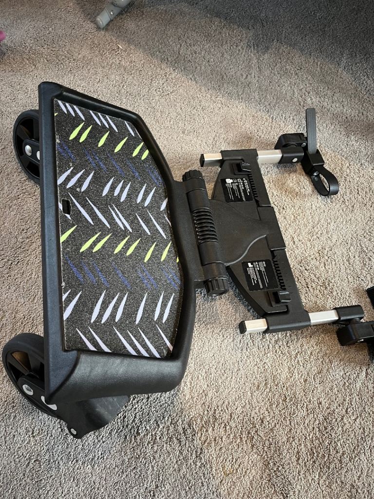 Universal Pram Stand