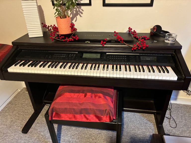 Electric piano. Full size. Perfect condition. 