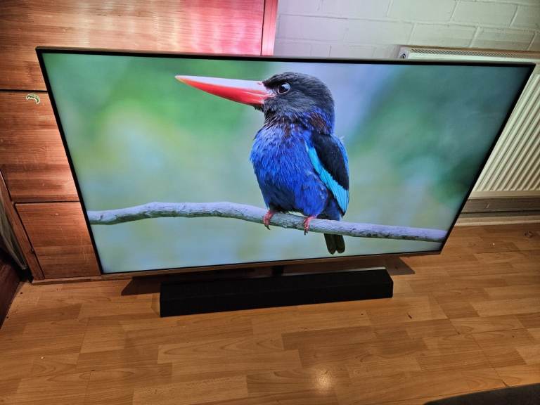 Philips smart 55 inch 4K UHD LED Ambilight TV 55PUS9435/12