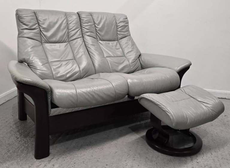 Ekornes Stressless Reclining 2 Seater Sofa With Footstool 280225