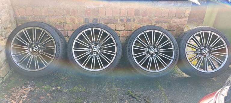 ORIGINAL 20” BENTLEY CONTINENTAL FLYING SPUR SPEED DARK TINT ALLOYS COMPLETE WITH AS NEW TYRES