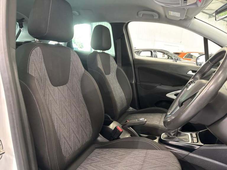 2021 Vauxhall Crossland X 1.2T [110] Griffin 5dr [6 Spd] [Start Stop] Manual Hatchback Petrol Manual