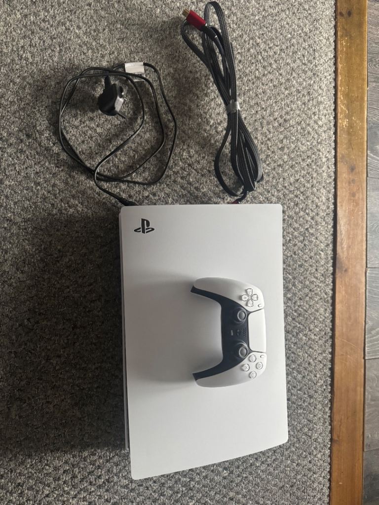 PS5 825Gb Disc Edition Immaculate Condition