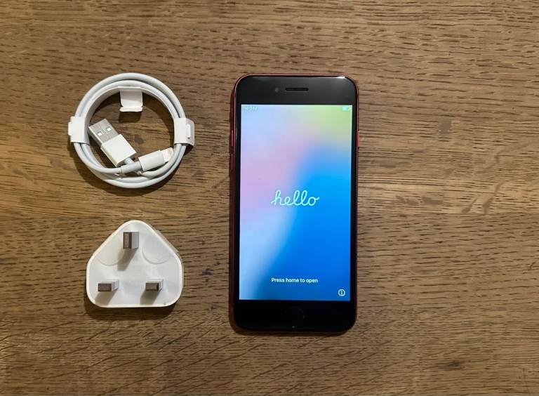 iPhone SE - 64GB Unlocked, Red. 