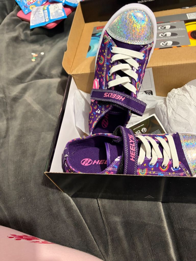 Brand New Heelys Roller Shoes - Purple Rainbow Design, Size 1, £30.00 ...