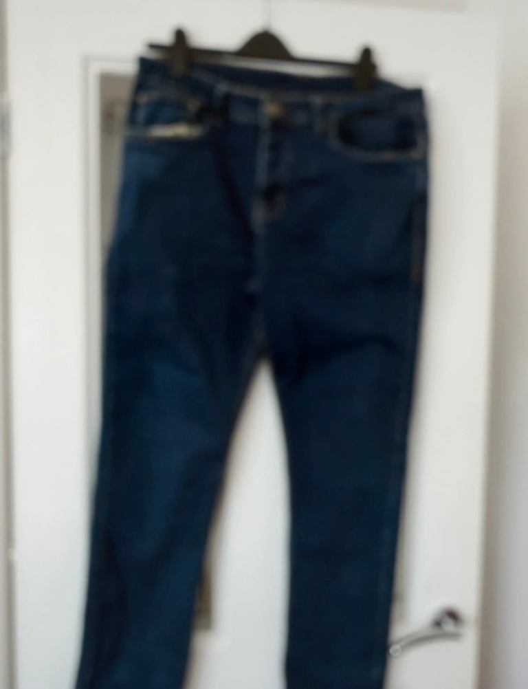 227. Men's crosshatch -Blue Denim Jeans - Good Condition