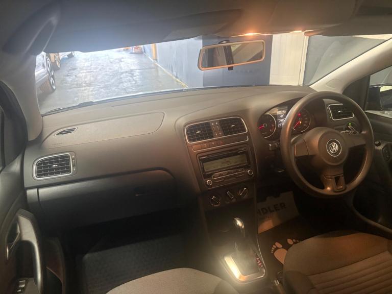 2010 Volkswagen Polo 1.4 SE DSG Euro 5 5dr HATCHBACK Petrol Automatic