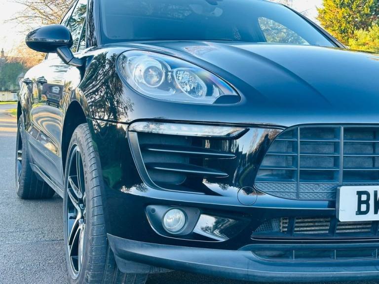 2018 Porsche Macan 2.0T SUV 5dr Petrol PDK 4WD Euro 6 (s/s) (252 ps) ESTATE Petrol Automatic