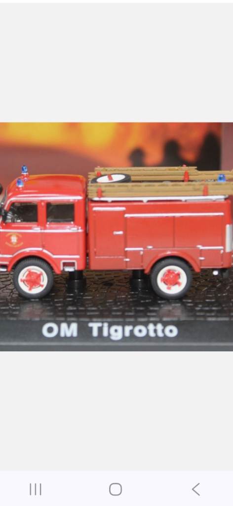 Collectible model of the fire engine OM Tigrotto (Editions Atlas) - new, in the box