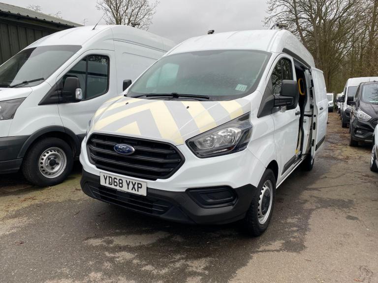 2018 Ford Transit Custom 2.0 320 EcoBlue L2 H2 Euro 6 5dr PANEL VAN Diesel Manual