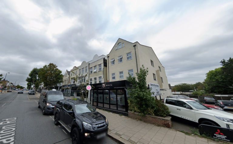 BENEFITS ACCEPTED - Studio Flat Available in Chingford Waltham-Forest E4