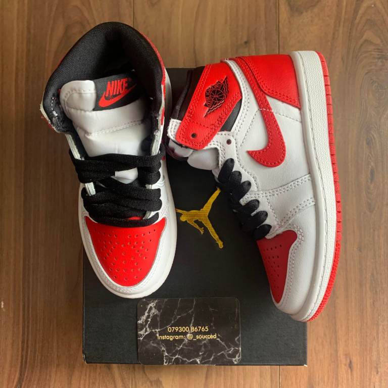 Nike Air Jordan 1 Heritage Kids UK size 10.5 / 11c / 17cm