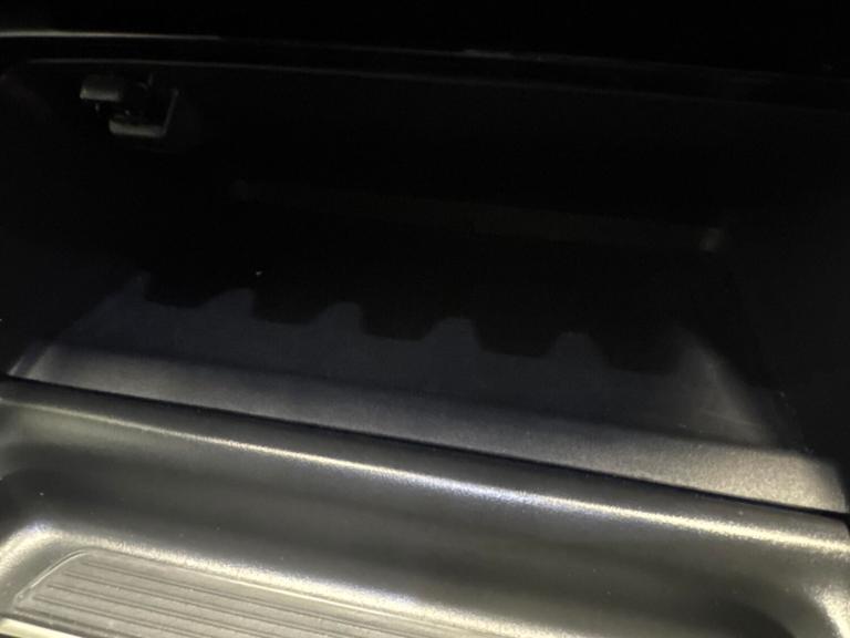 2022 Peugeot 2008 100kW GT 50kWh 5dr Auto HATCHBACK ELECTRIC Automatic