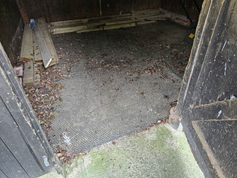 Stable Mats