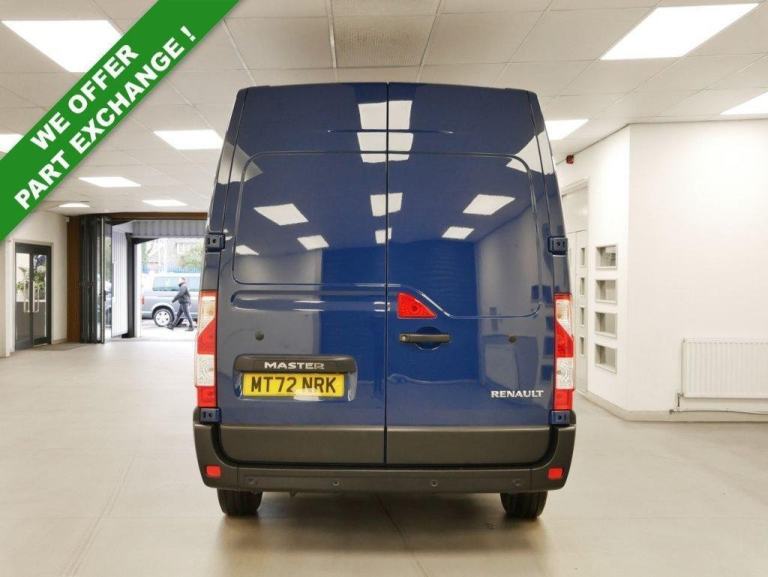 72 RENAULT MASTER 2.3 DCI 135 BHP SWB BUSINESS EDITION ( SAT NAV )