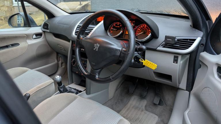 2007 Peugeot 207 1.6 HDi 110 SE 5dr HATCHBACK Diesel Manual