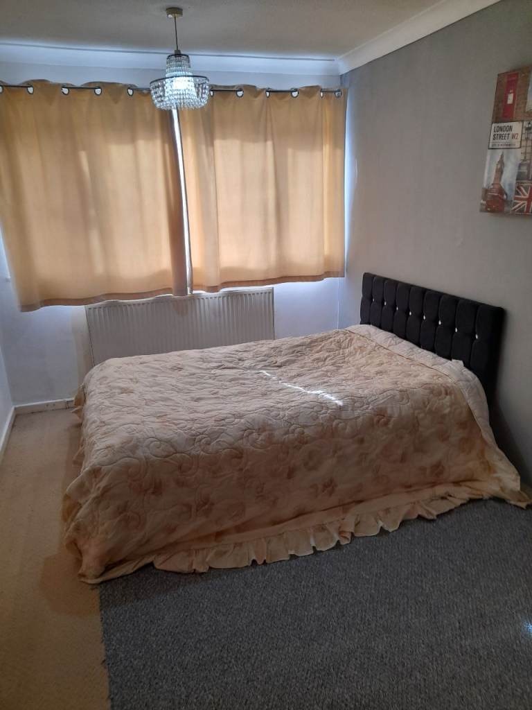 Large room 