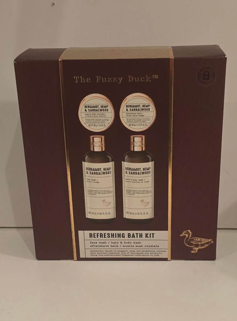 Men's bath kit. The Fuzzy Duck .Baylis & Harding