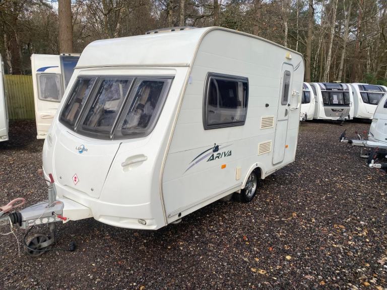 LUNAR ARIVA - 2008 - 2 BERTH - END KITCHEN - MOVER - 