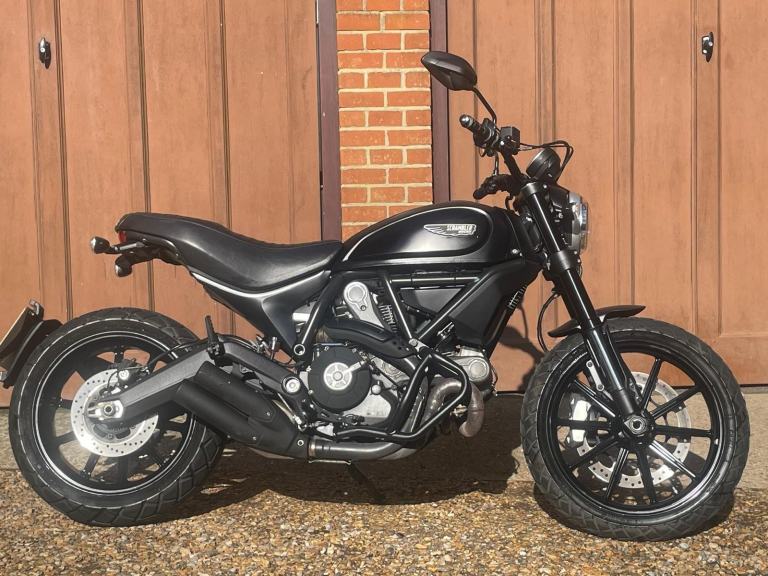 2016 DUCATI SCRAMBLER FULL THROTTLE