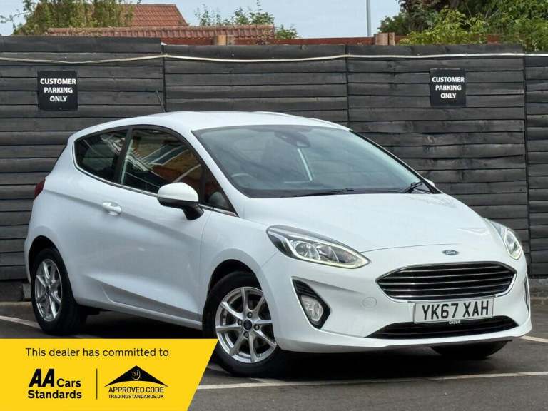 2017 Ford Fiesta 1.0T EcoBoost Zetec Euro 6 (s/s) 3dr HATCHBACK Petrol Manual