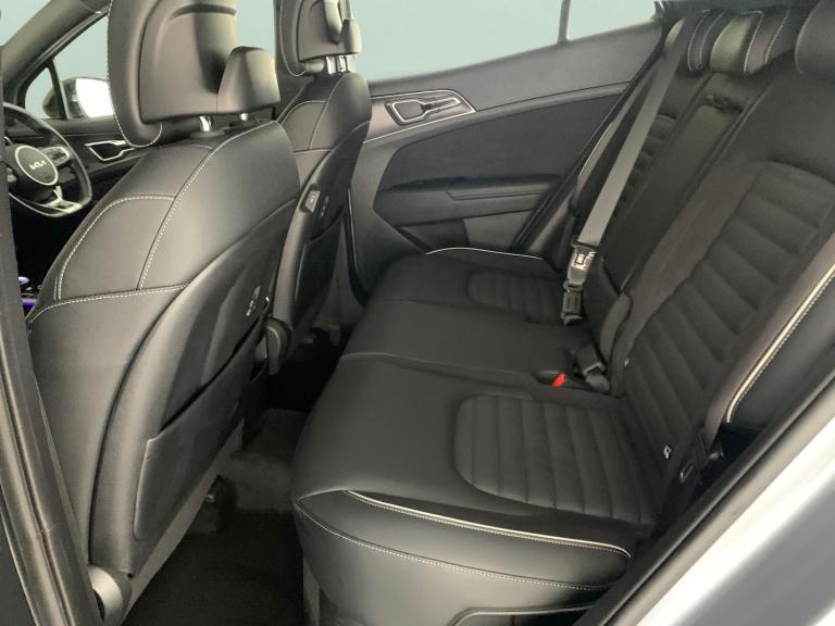 2022 Kia Sportage 1.6 h T-GDi GT-Line S SUV 5dr Petrol Hybrid Auto Euro 6 (s/s) (226 bhp) - A Suv...